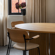Audo Copenhagen Jídelní stůl Androgyne 120, Natural Oak, Stone - DESIGNSPOT