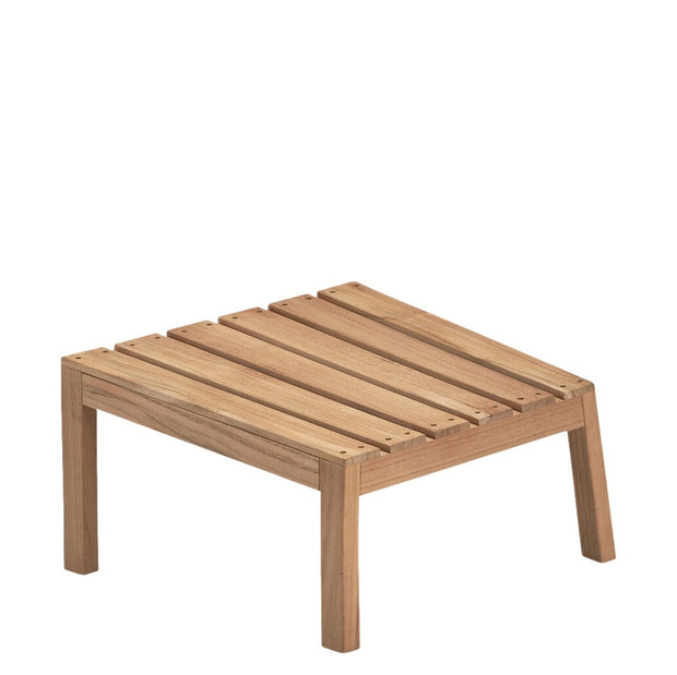Fritz Hansen Zahradní podnožka Between Lines, Teak - DESIGNSPOT