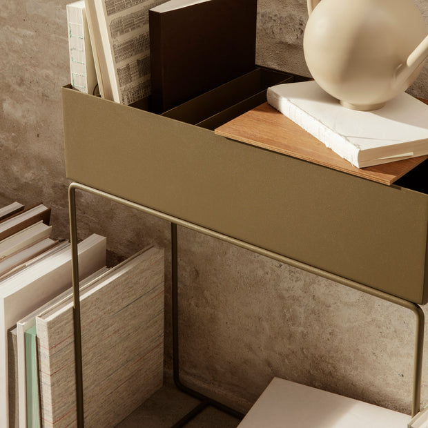 ferm LIVING Truhlík Plant Box, Olive - DESIGNSPOT