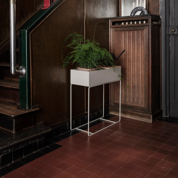 Ferm Living Truhlík Plant Box, Tea Green - DESIGNSPOT