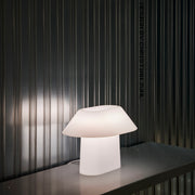 Hay Stolní lampa Drome, White Opal - DESIGNSPOT