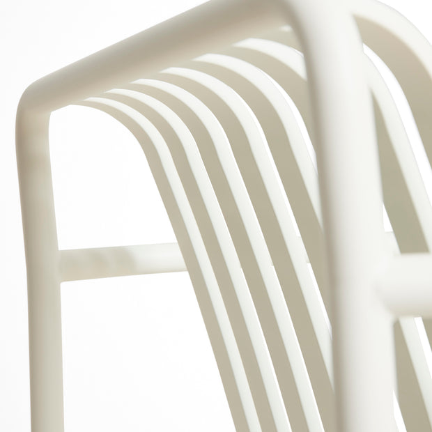 HAY Zahradní židle Palissade Dining Armchair, Cream White - DESIGNSPOT