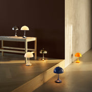 Louis Poulsen Přenosná lampa Panthella 160, Opal white - DESIGNSPOT