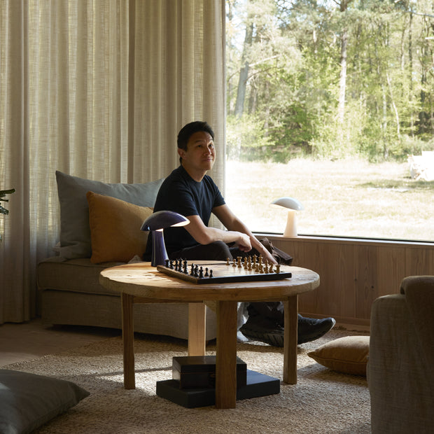 Louis Poulsen Přenosná lampa Rumee 220, Cloud white - DESIGNSPOT