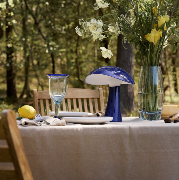 Louis Poulsen Přenosná lampa Rumee 220, Cloud white - DESIGNSPOT