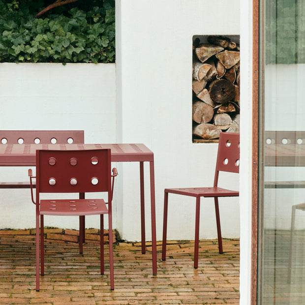 Hay Zahradní jídelní židle Balcony Dining Chair, Iron Red - DESIGNSPOT