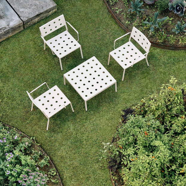 Hay Zahradní křeslo Balcony Lounge, Chalk Beige - DESIGNSPOT