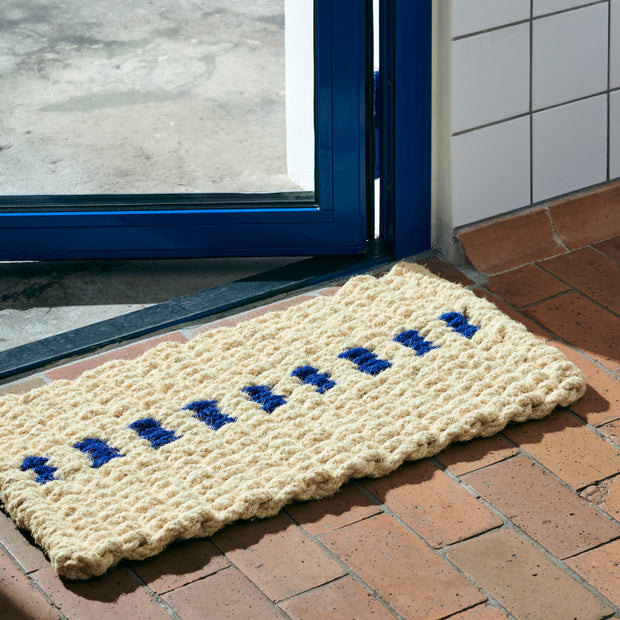 HAY Rohožka Coco, Dot, White and Blue - DESIGNSPOT