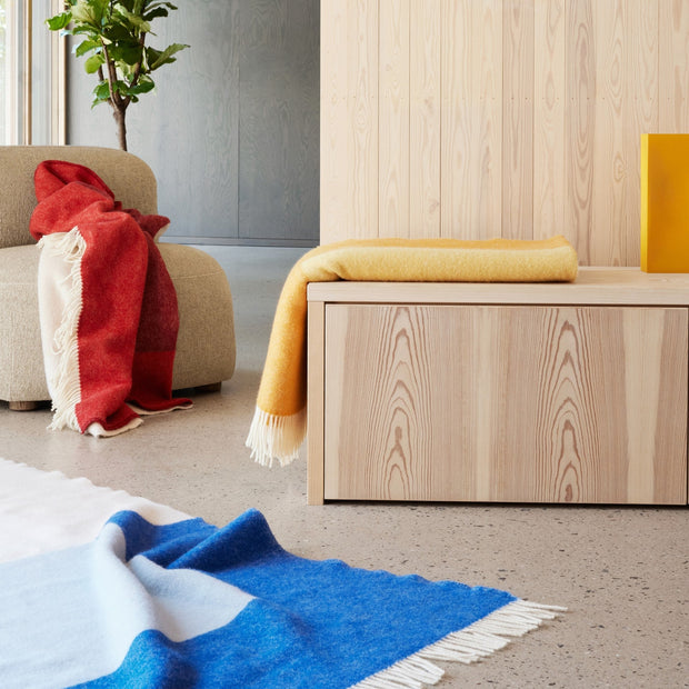 Northern Deka Echo, Red - DESIGNSPOT