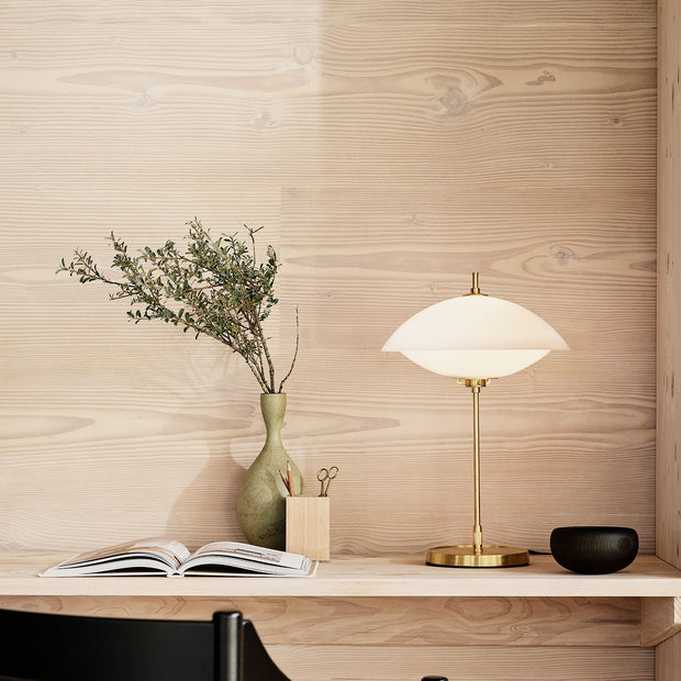 Fritz Hansen Závěsná lampa Clam Ø55 - DESIGNSPOT