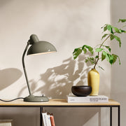 Fritz Hansen Stolní lampa Kaiser Idell, Olive Green - DESIGNSPOT