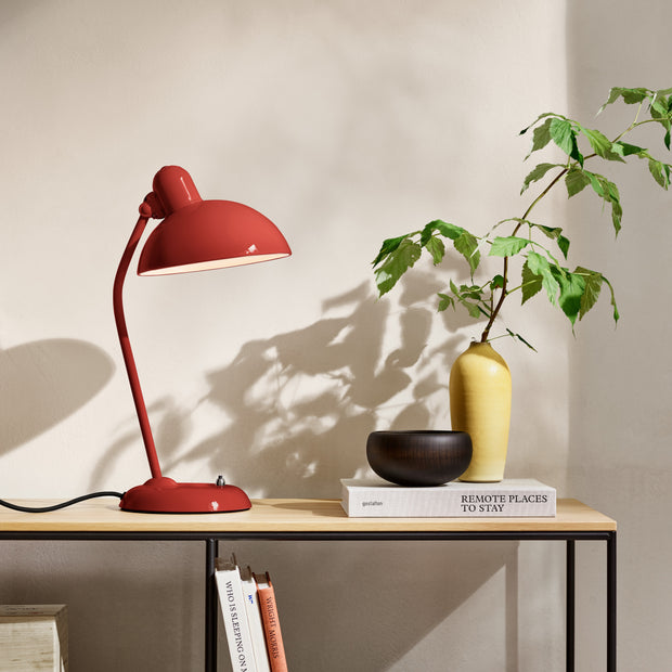 Fritz Hansen Stolní lampa Kaiser Idell, Olive Green - DESIGNSPOT