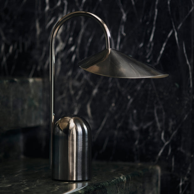 Ferm Living Přenosná lampa Arum, Stainless Steel - DESIGNSPOT