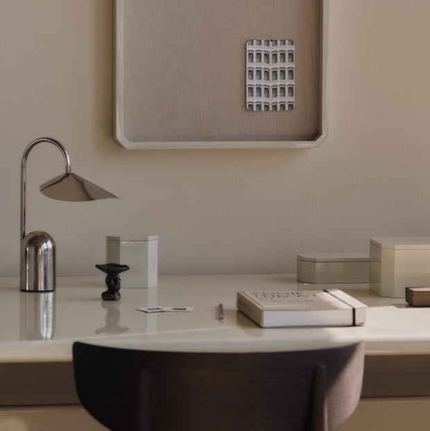 Ferm Living Přenosná lampa Arum, Stainless Steel - DESIGNSPOT