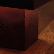 Ferm Living Stolní lampa Burl, Dark Stained Burl - DESIGNSPOT