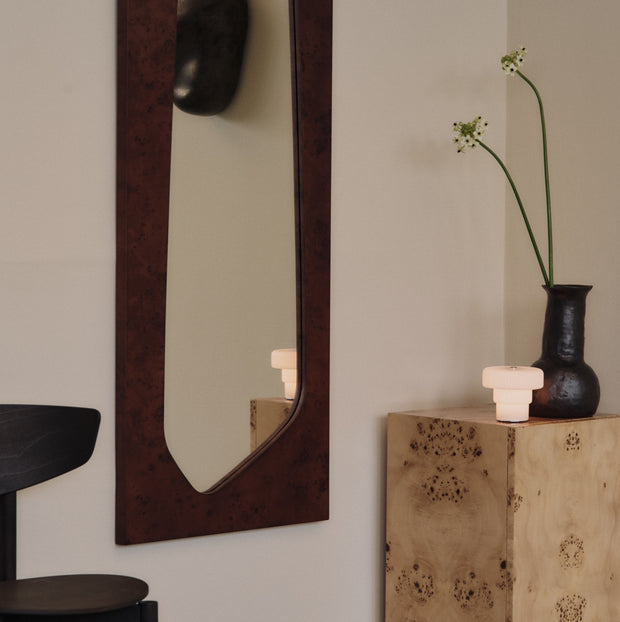 Ferm Living Přenosná lampa Ripple, White - DESIGNSPOT
