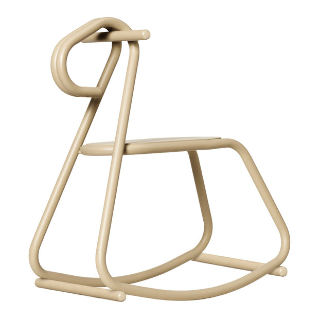 Ferm Living Houpací kůň Lussi, Cashmere - DESIGNSPOT