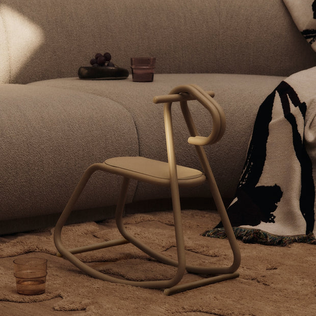 Ferm Living Houpací kůň Lussi, Tea Green - DESIGNSPOT