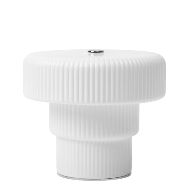 Ferm Living Přenosná lampa Ripple, White - DESIGNSPOT