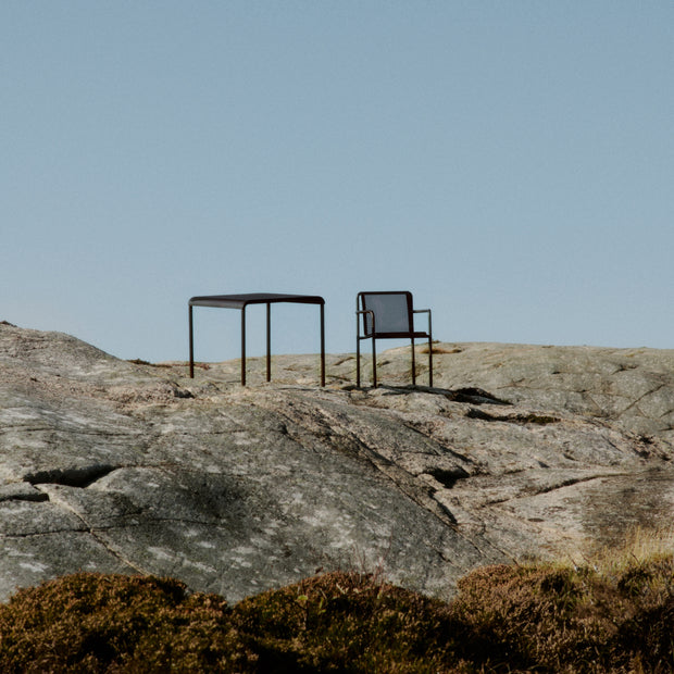 Ferm Living Zahradní lavice Dapple, Cashmere - DESIGNSPOT