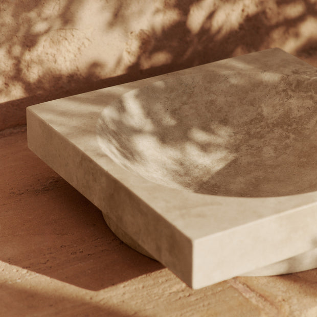 Ferm Living Mísa Hew Low Centrepiece, Travertine - DESIGNSPOT