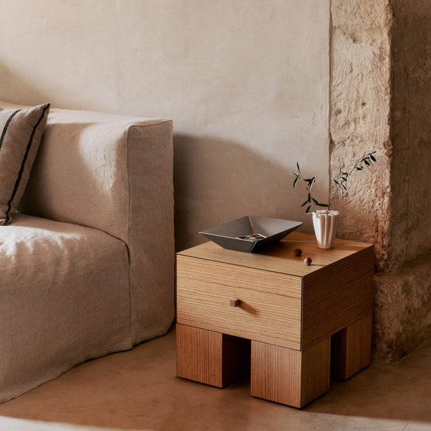 Ferm Living Podnos Press High, Aluminium - DESIGNSPOT