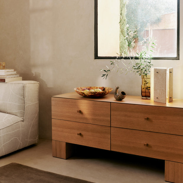 Ferm Living Stolní lampa Oeste, Sand - DESIGNSPOT