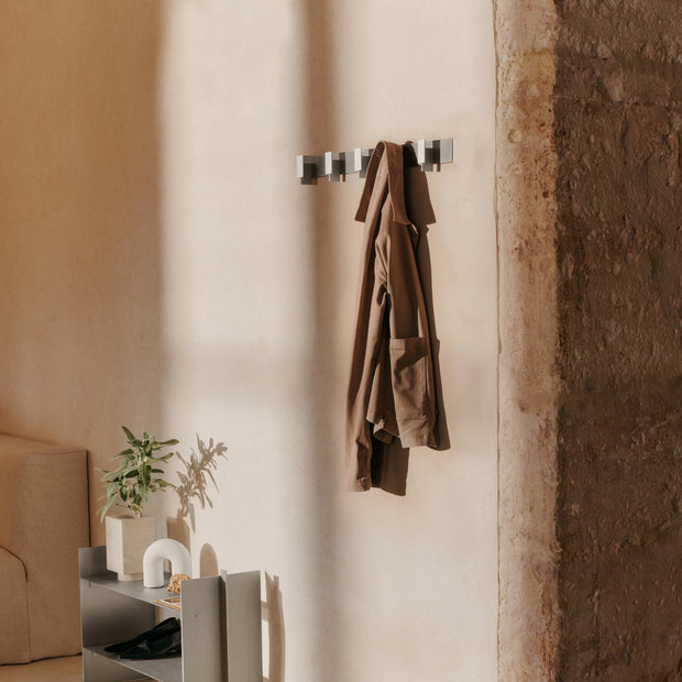 Ferm Living Nástěnný věšák Lager, Cashmere - DESIGNSPOT