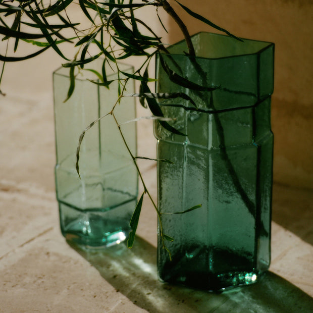Ferm Living Váza Muro, Small, Green - DESIGNSPOT