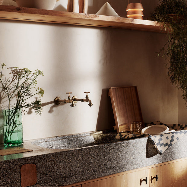 Ferm Living Váza Muro, Small, Green - DESIGNSPOT