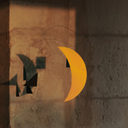 Ferm Living Závěsná dekorace Phase, Black / Gold - DESIGNSPOT