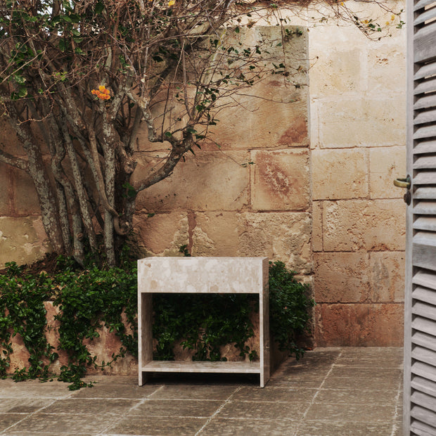 Ferm Living Truhlík Stone Plant Box, Sand - DESIGNSPOT