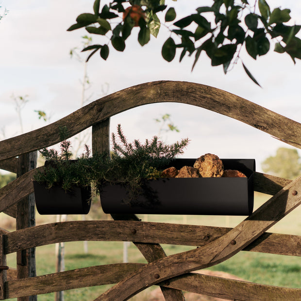 Ferm Living Truhlík Uma, Large, Black - DESIGNSPOT