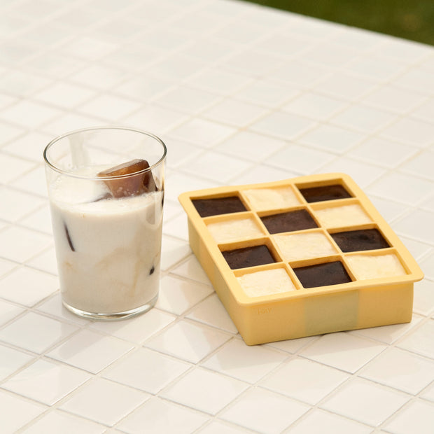 HAY Forma na led Ice Cube, XXL, Sticks, Ice Blue - DESIGNSPOT