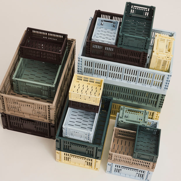 HAY Úložný box Colour Crate, Medium, Light Yellow - DESIGNSPOT