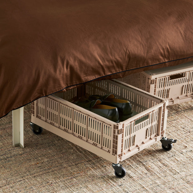 HAY Úložný box Colour Crate, Medium, Light Yellow - DESIGNSPOT