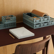 HAY Úložný box Colour Crate, Mini Oblong, Bordeaux - DESIGNSPOT