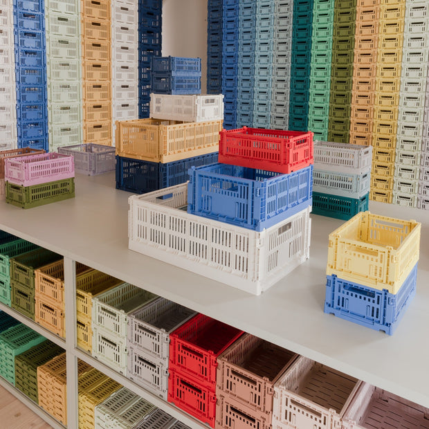 HAY Úložný box Colour Crate, Small, Powder - DESIGNSPOT