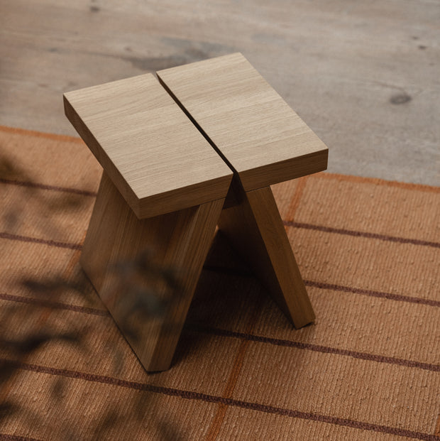 Fogia Stolička Supersolid, Oiled Oak - DESIGNSPOT
