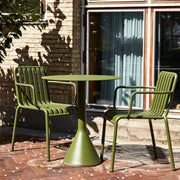 Hay Zahradní stůl Palissade Cone 65x65, Olive - DESIGNSPOT