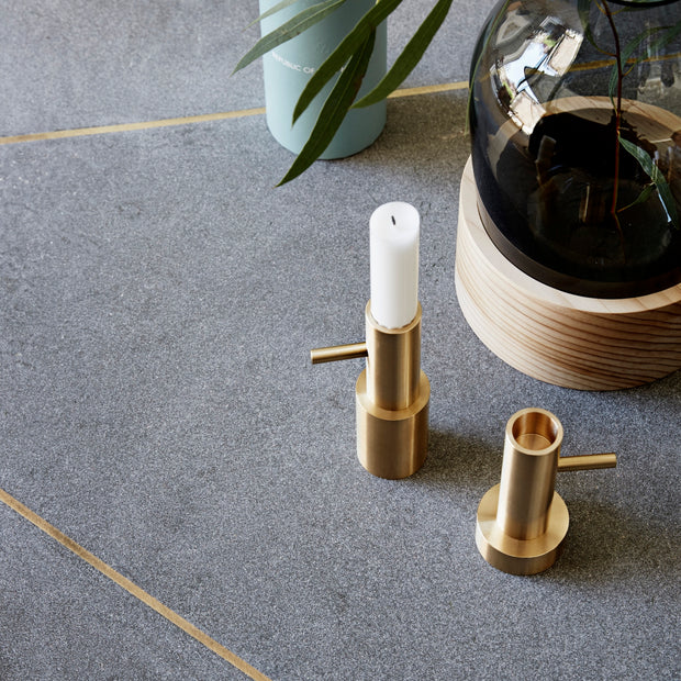 Fritz Hansen Svícen Candleholder, Small #1, Brass - DESIGNSPOT