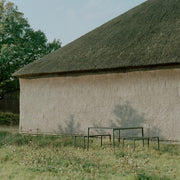 New Works Zahradní lavice May, Light Grey - DESIGNSPOT
