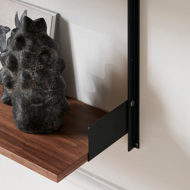 New Works Policová sestava Wall Shelf 450 - DESIGNSPOT