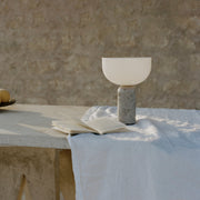 New Works Přenosná lampa Kizu, Black Marble - DESIGNSPOT