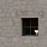 New Works Přenosná lampa Kizu, White Marble - DESIGNSPOT