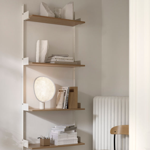 New Works Policová sestava Wall 1900, Cabinet Low w. Doors - DESIGNSPOT