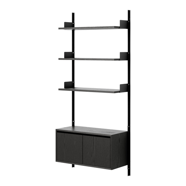 New Works Policová sestava Wall 1900, Cabinet Low w. Doors - DESIGNSPOT