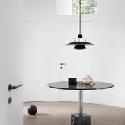 Louis Poulsen Závěsná lampa PH 5, Monochrome pale blush - DESIGNSPOT