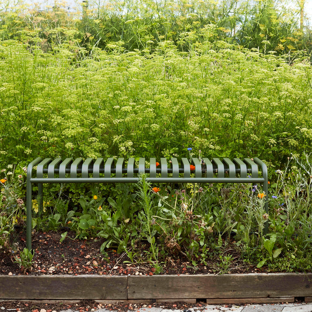 Hay Zahradní lavice Palissade Bench, Olive - DESIGNSPOT