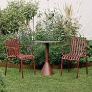 Hay Zahradní stůl Palissade Cone Ø90, Iron Red - DESIGNSPOT